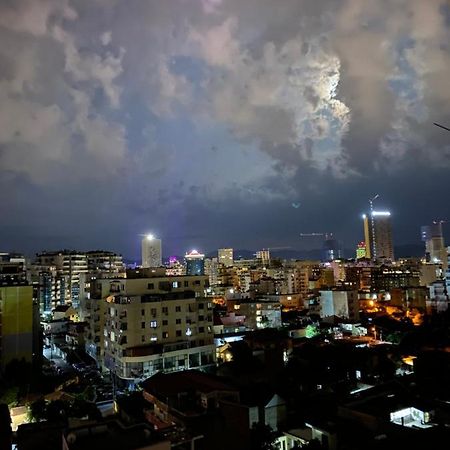 Eq Apartaments Tiranë Luaran gambar