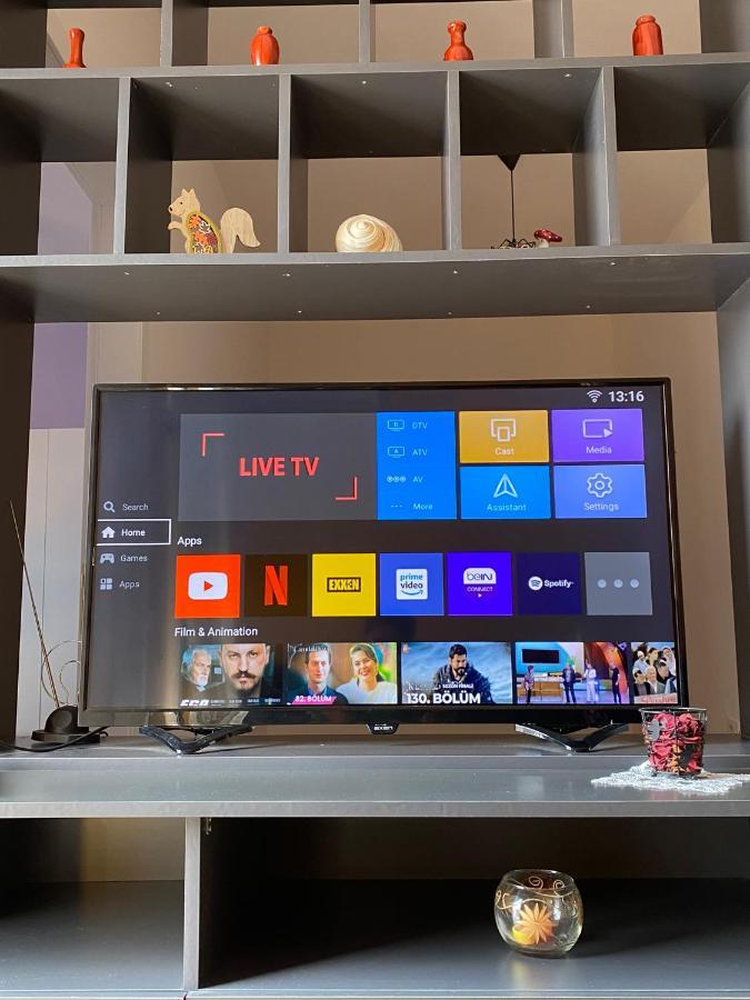 Eq Apartaments Tiranë Luaran gambar