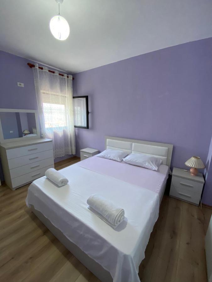 Eq Apartaments Tiranë Luaran gambar